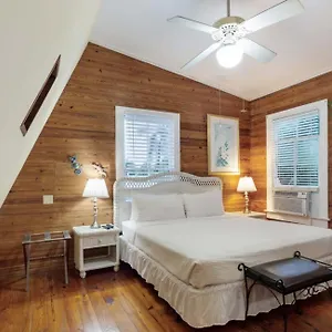 Inn Curry House- 3rd Floor, King Bed, & Balcony 8, Key West